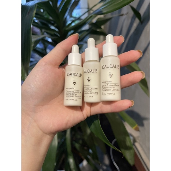Serum mờ nám, sáng da Caudalie Vinoperfect size 10ml