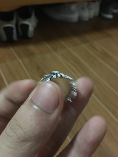 Nhẫn chrome hearts