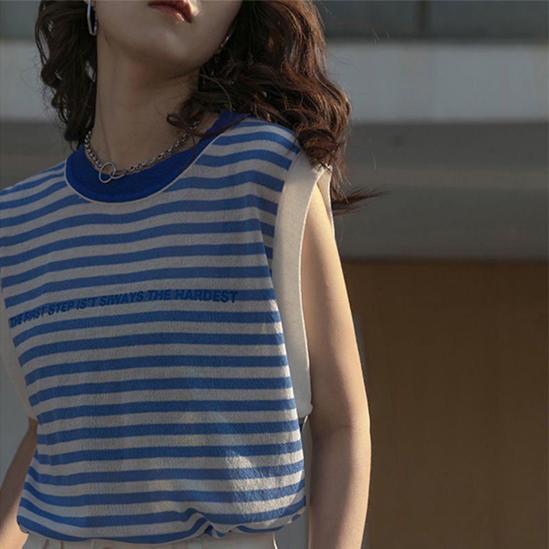 Áo thun không tay in sọc ngang sành điệu cho nữ