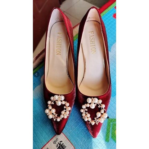 Giày Cao Gót Mũi Nhọn Đính Ngọc Trai Thời Trang Xuân Thu Mẫu 2020 Cho Nữ