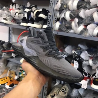 Giày thể thao alphabounce 1:1