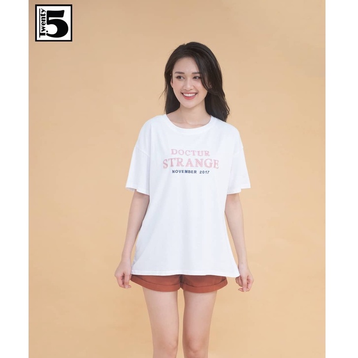 Áo thun nữ đính chữ Twentyfive 3700