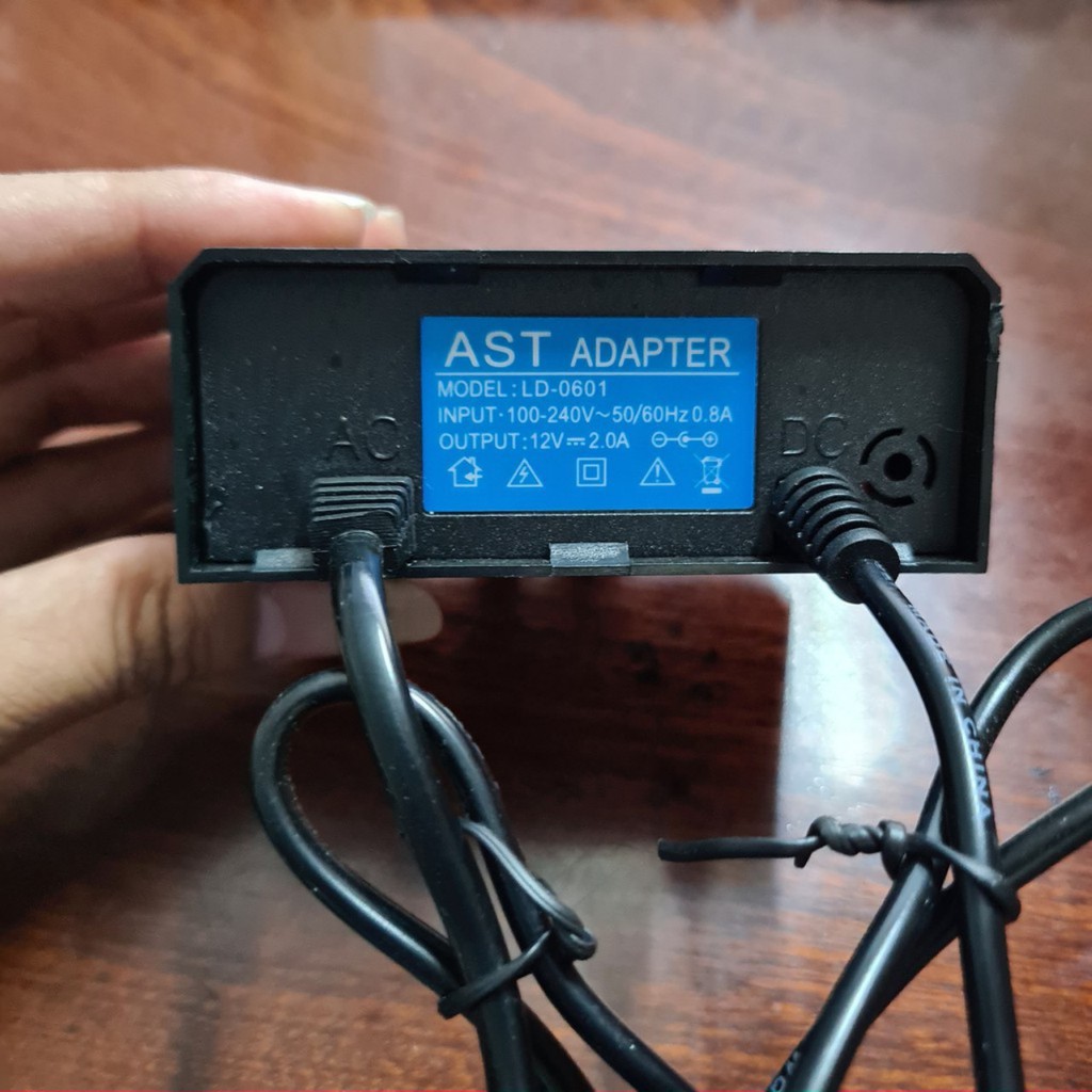Adapter nguồn 12v 2A camera móc treo ngoài trời