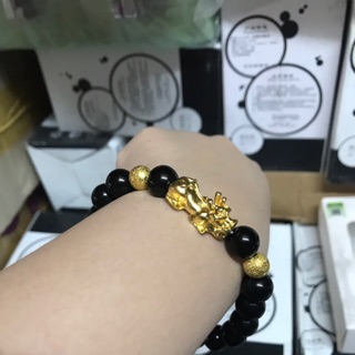 Vòng tay tỳ hưu phong thuỷ