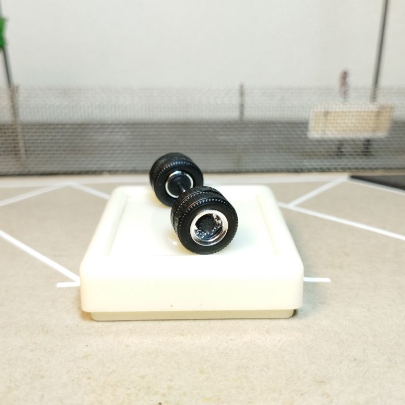 Mô hình 1:87 Herpa rear wheel truck