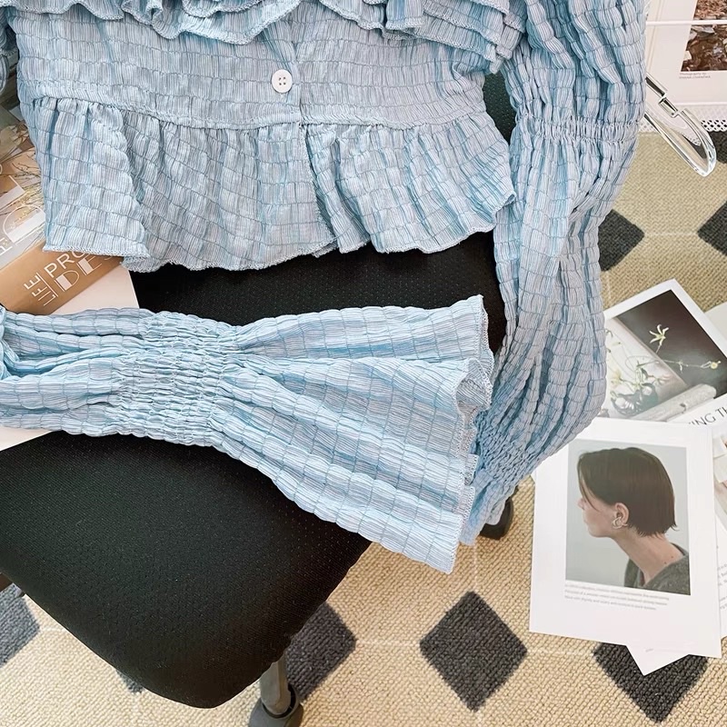 Áo kiểu croptop tay dài nữ tính phong cách hàn quốc