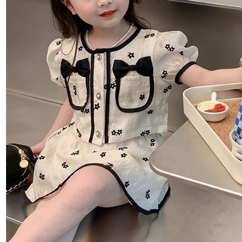 Bộ Trang Phục Gồm Áo Tay Ngắn Và Chân Váy Phong Cách Hàn Quốc Thời Trang Mùa Hè Hàng Mới Dành Cho Bé Gái 2022