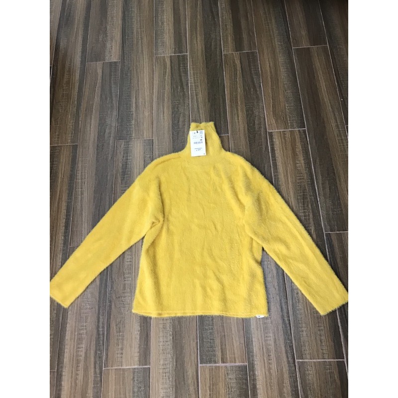 Áo len authentic vàng