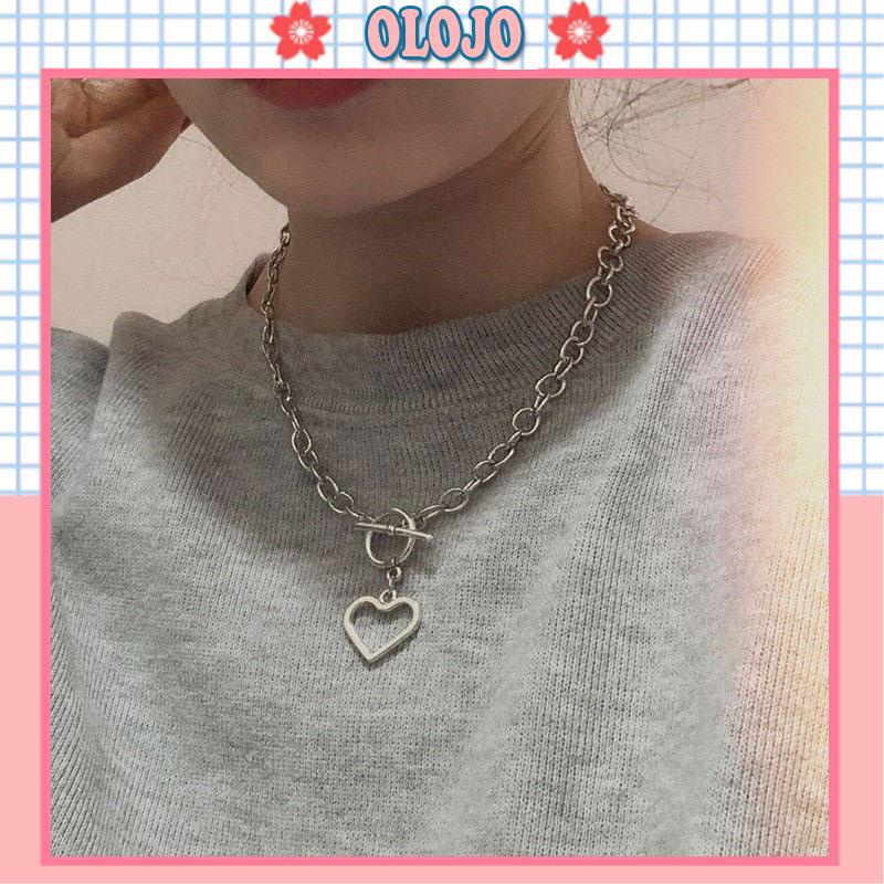 Vòng Cổ Choker Dây Kim Loại Dày Mặt Hình Trái Tim Phong Cách Hip Hop Punk Cổ Điển Dành Cho Nữ