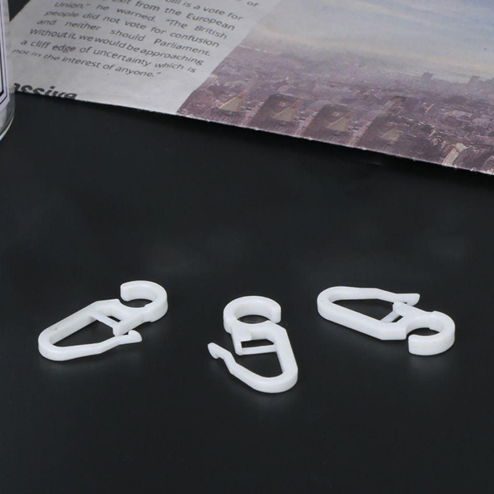 Túi 50 Móc Rèm Cửa Kèm Bóng Lông Trang Trí Nhà Cửa