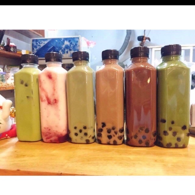 Chai nhựa vuông nắp đen 350ml