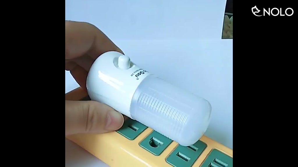 Đèn ngủ công tắc  3W Bogou Cao Cấp, Đèn ngủ cảm biến ánh sáng, mang ánh sáng dịu không làm tổn hại mắt, tiết kiệm điên | BigBuy360 - bigbuy360.vn