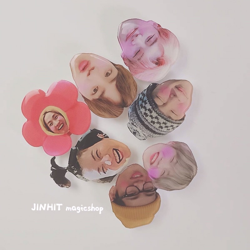Giá đỡ điện thoại hình BTS cutie