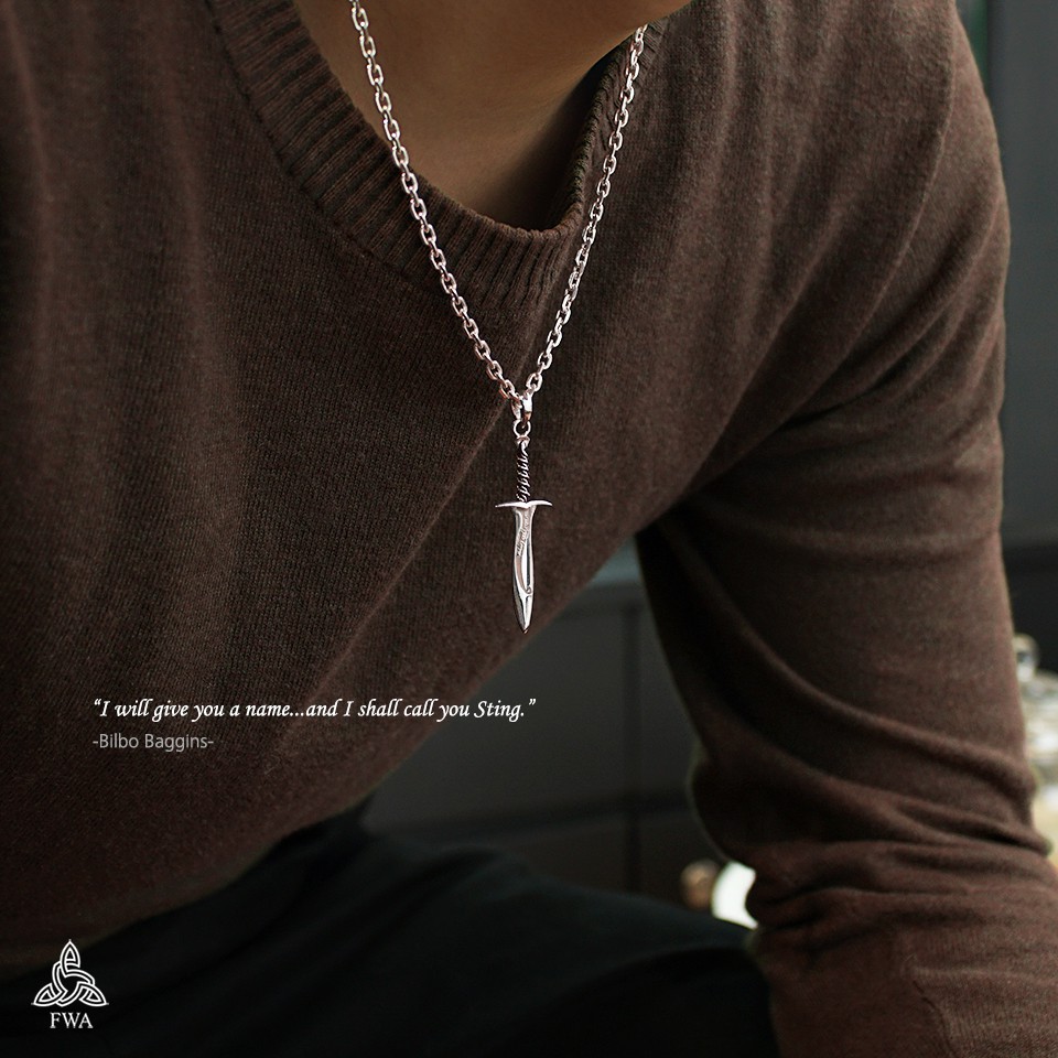 Mặt bạc nam FWA Gươm Sting - Chúa tể chiếc Nhẫn