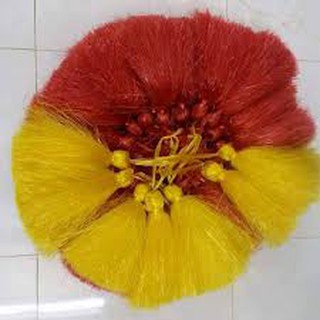 bong tua cổ vũ