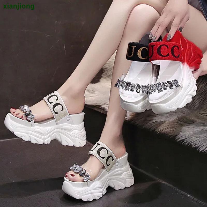 Dép Sandal Đế Xuồng Dày Dặn Đính Đá Thời Trang Quyến Rũ Cho Nữ
