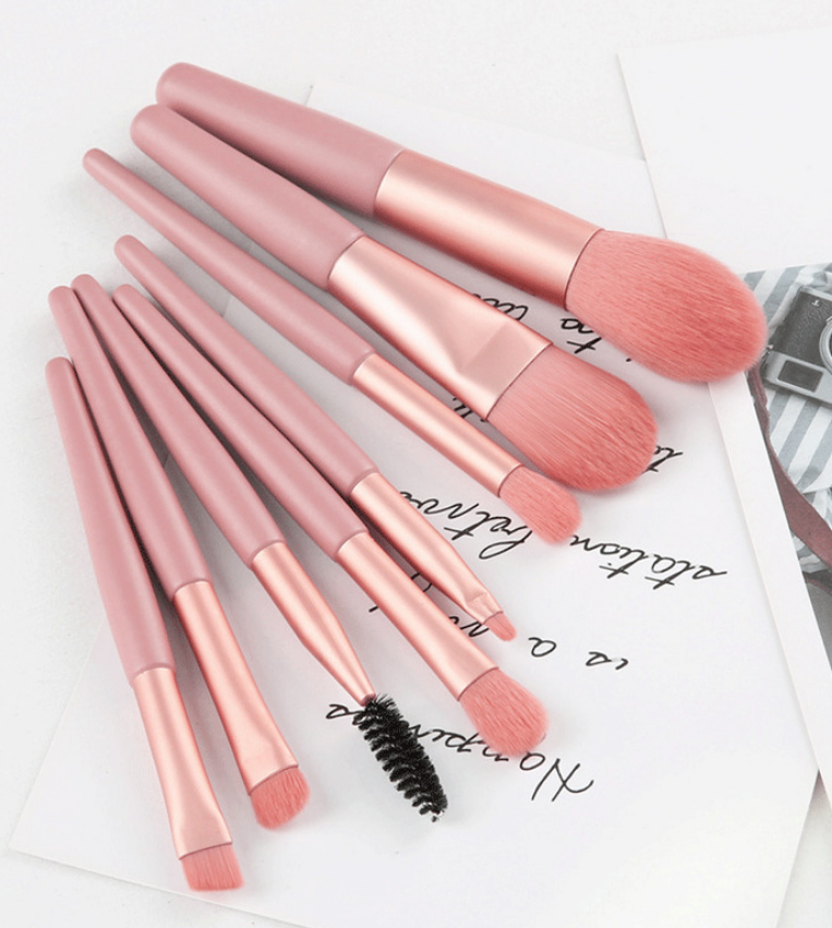Set 8 Cọ Trang Điểm Mềm Mại Dùng Khi Đi Du Lịch Tiện Dụng