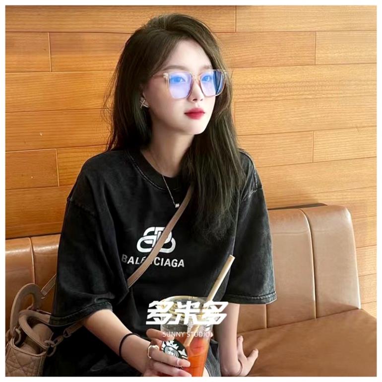 Mắt Kính Gọng Vuông Thời Trang D87