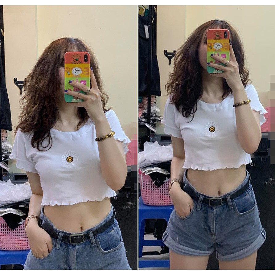 Áo thun croptop thêu hoa cúc mặt cười sẵn 4 màu | BigBuy360 - bigbuy360.vn