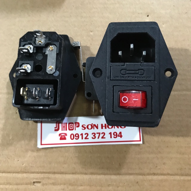 Ổ nguồn công tắc kèm cầu chì