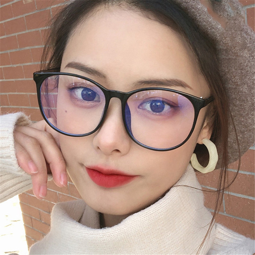 Mắt Kính Gọng Tròn Chống Tia Uv Có Hộp Đựng Tiện Dụng