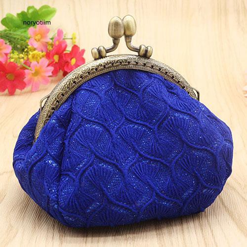 Ví cầm tay phong cách ren vintage hợp thời trang cho nữ