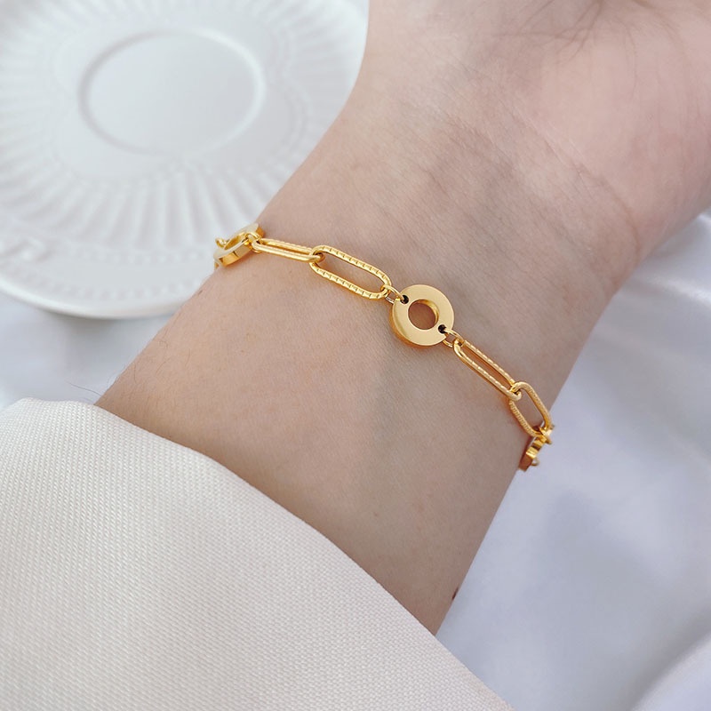Vòng Tay Chất Liệu Thép Titan Mạ Vàng 18k Phong Cách Hàn Quốc Sang Trọng
