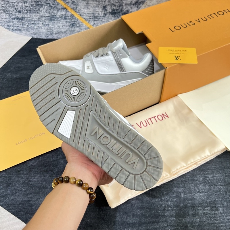GIÀY L.V TRAINER SNEAKER WHITE GREY LAI AU