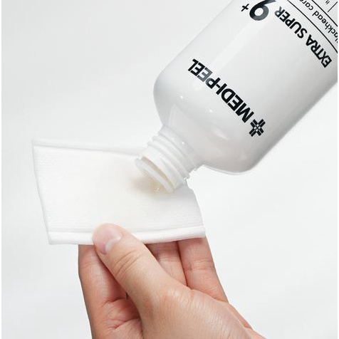 Bộ 2 món ủ mụn Medi Peel Extra Super 9+ Blackhead Care Solution 250ml
