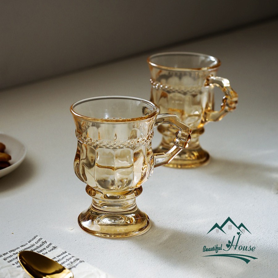 Ly Thuỷ Tinh [𝗩𝗶𝗻𝘁𝗮𝗴𝗲] đậm chất châu Âu - Ly Thuỷ Tinh VVHISKY Đẹp Đế Cao Có Quai Cầm - TT01 | BigBuy360 - bigbuy360.vn