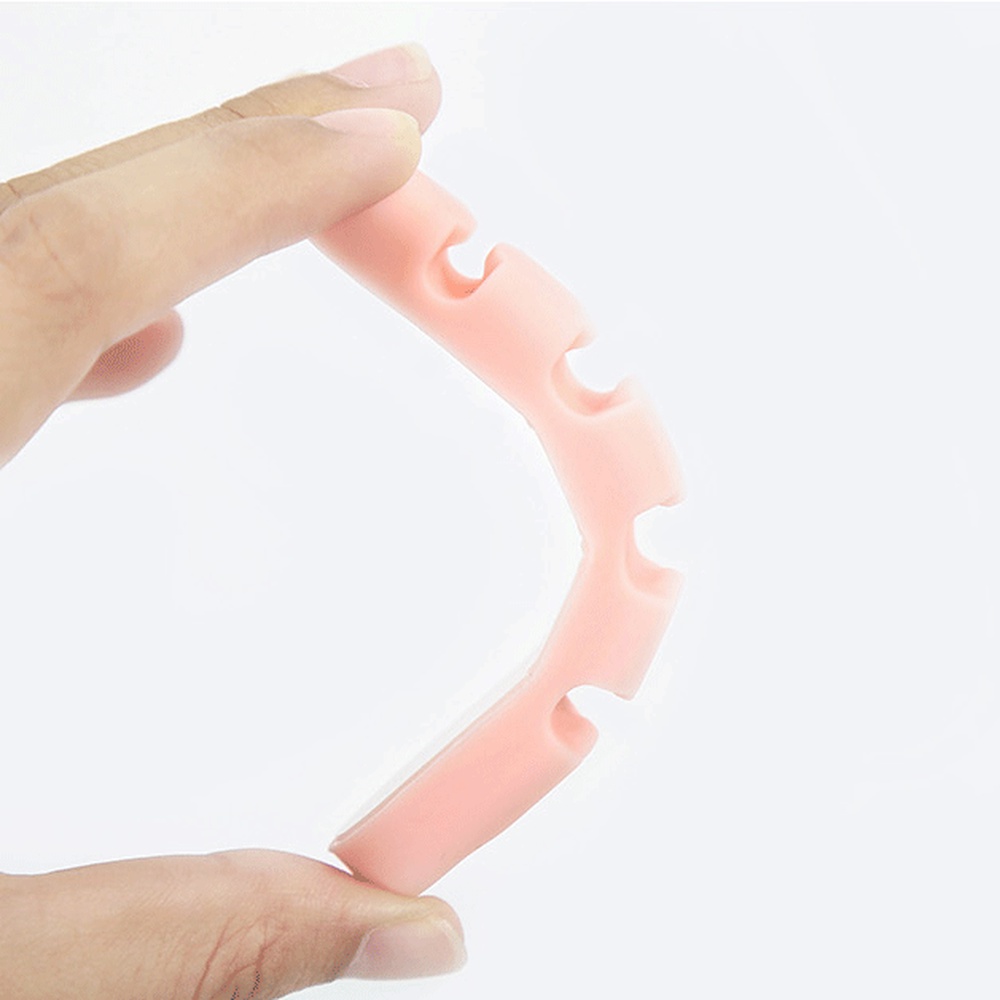 Giá đỡ dây cáp đa năng 4 lỗ tiện dụng