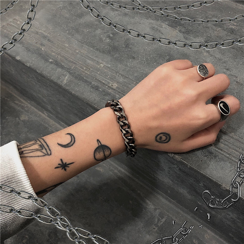 Vòng đeo tay bằng thép titan phong cách hiphop đường phố cá tính cho nam và nữ