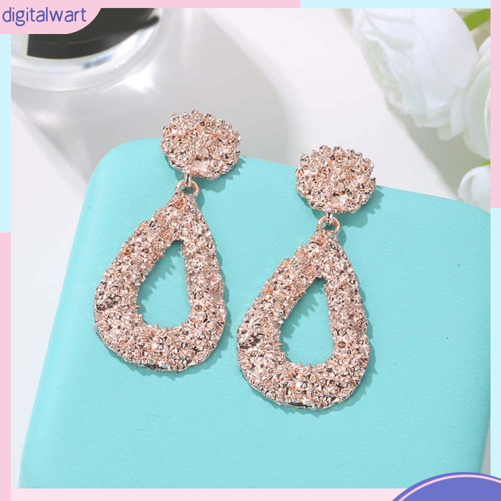 Đôi Khuyên Tai Thiết Kế Hình Giọt Nước Đính Đá Quý Nhân Tạo Lấp Lánh Sang Trọng Cá Tính Dành Cho Nữ