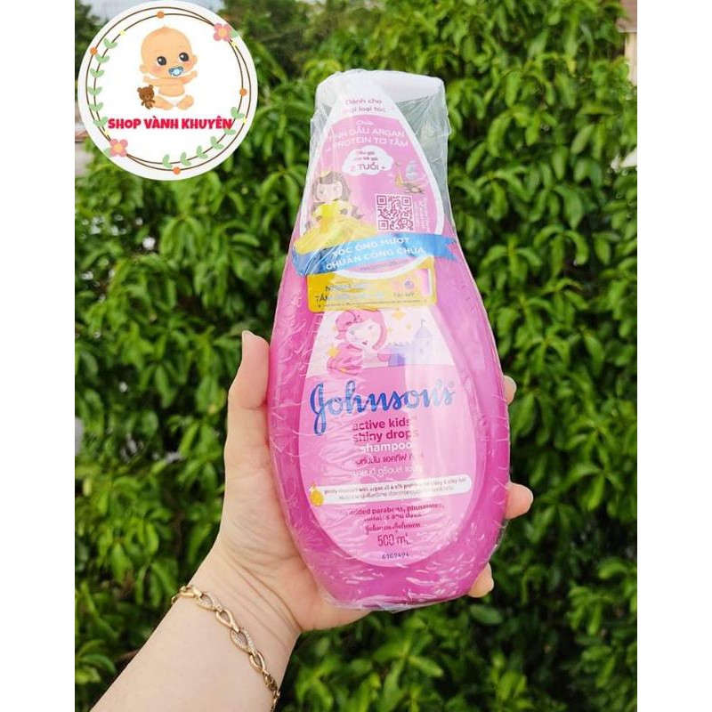 Dầu gội Johnson's Baby thơm mát năng động và óng mượt bé gái 500ml (MỚI)