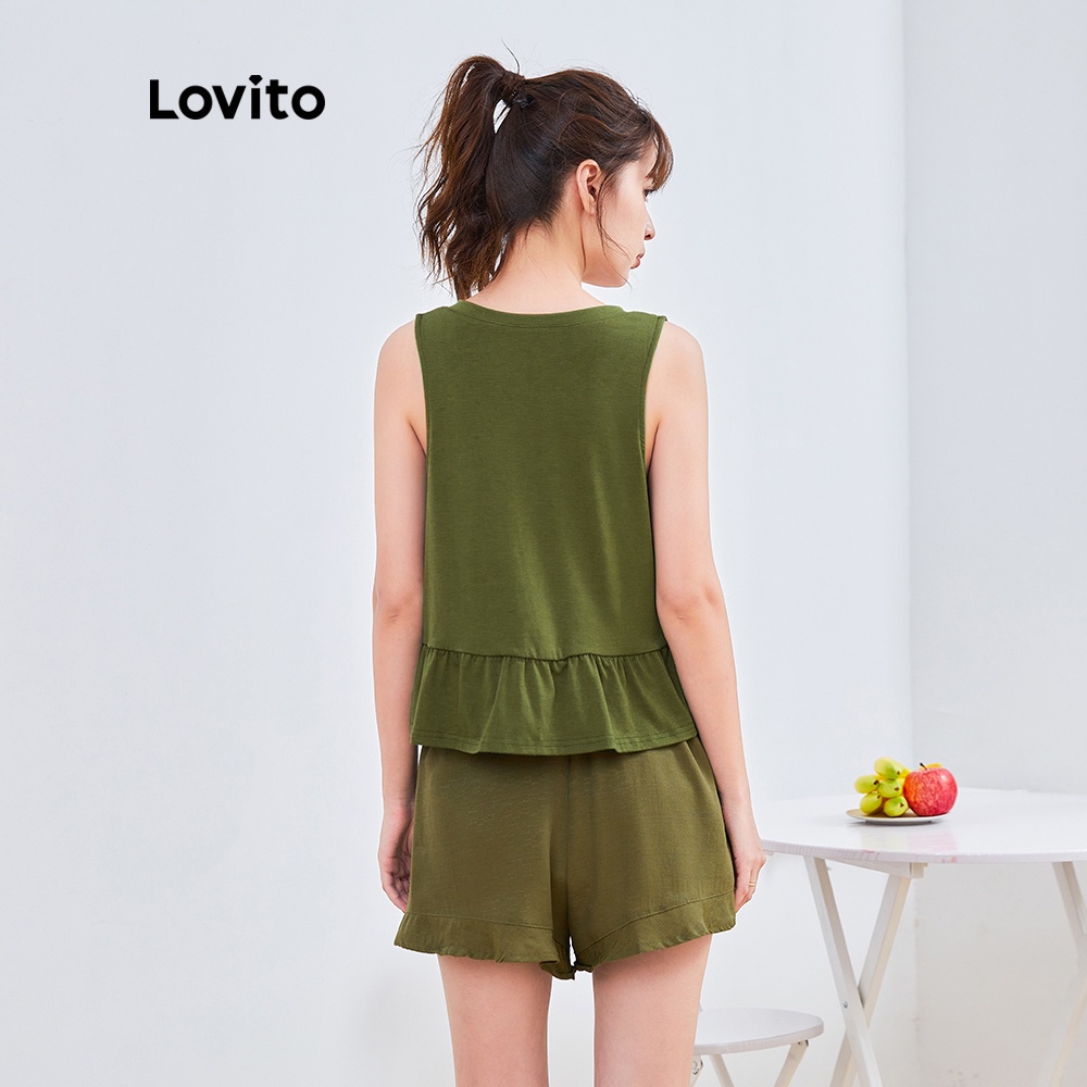 Áo Lovito màu trơn nhún bèo dáng rộng cổ chữ V thời thượng L03024 (xanh lá)