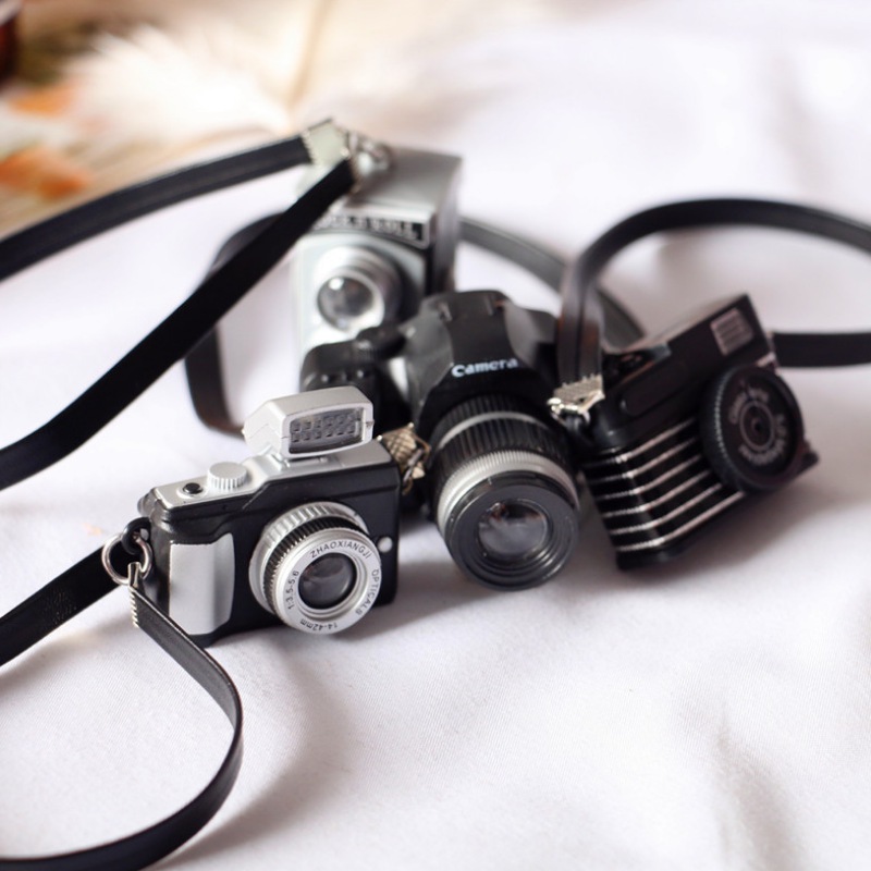 1 Đồ trang trí Máy Ảnh Mini 18cm Trang Trí Nhà Búp Bê