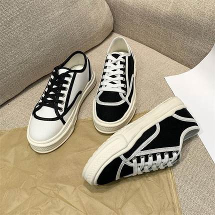 ( Tặng tẩy giày +vớ tất )Giày nữ giày thể thao vải sneaker nữ INS 2021 HOT TREND RM94 | BigBuy360 - bigbuy360.vn