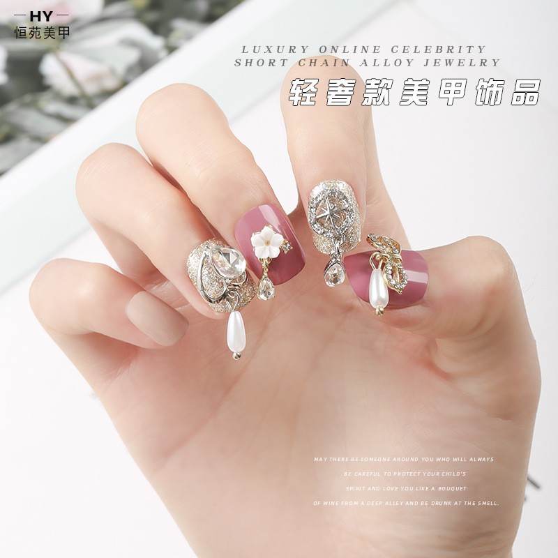 Phụ Kiện Trang Trí Móng Tay Nghệ Thuật Hình Hoa/Mặt Trăng/Ngôi Sao/Ngọc Trai Bằng Hợp Kim Đính Kim Cương Nhân Tạo Mới