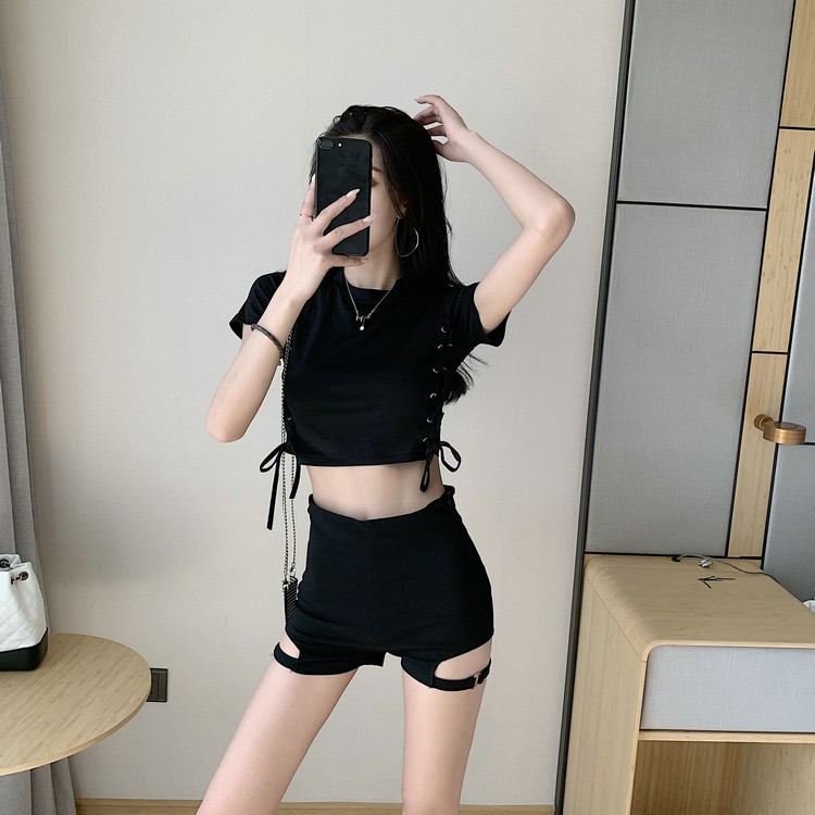 Quần Short Nữ Lưng Cao Ôm Sát Quyến Rũ | BigBuy360 - bigbuy360.vn