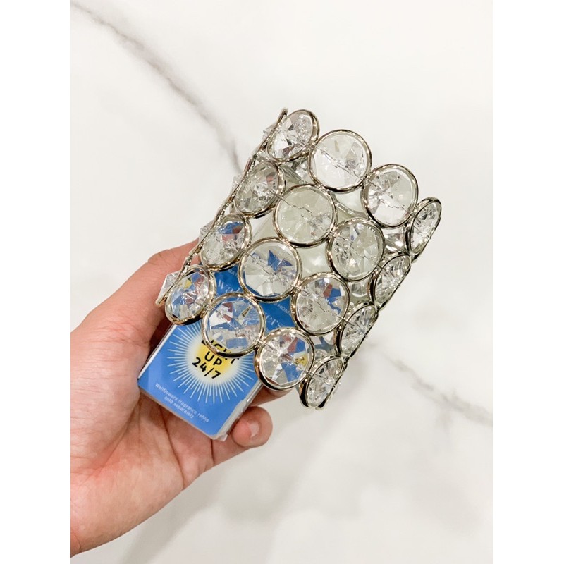 Máy cắm tinh dầu Bath and Body Works