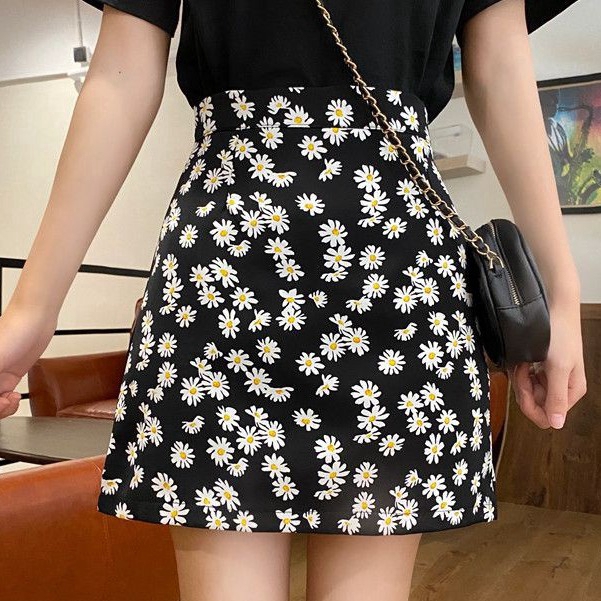 Chân váy chữ A lưng cao in họa tiết hoa cúc xinh xắn hợp thời trang cho nữ | BigBuy360 - bigbuy360.vn
