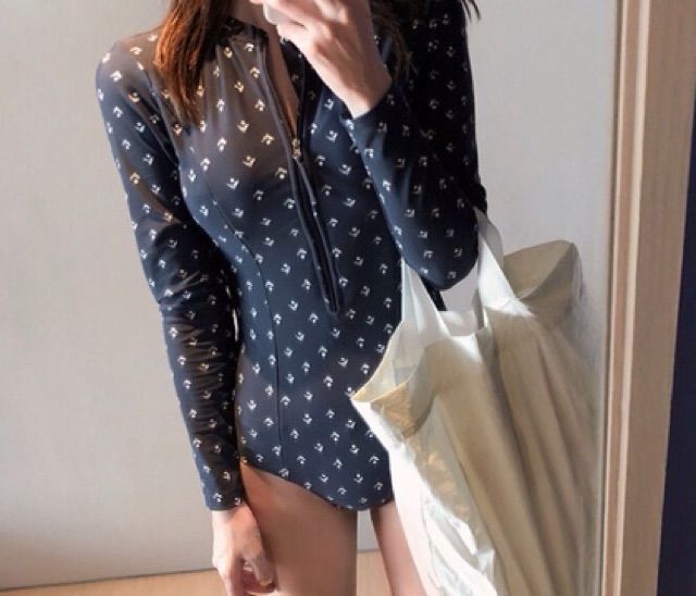 (Có sẵn) bikini liền dài tay chấm bi