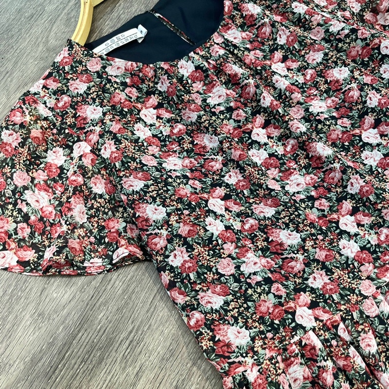 Váy hoa baby doll đỏ