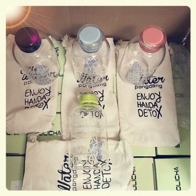 BÌNH THỦY TINH PONGDANG 500ML IN MÀU TẶNG TÚI CHỐNG SỐC VÀ TÚI VẢI | BigBuy360 - bigbuy360.vn