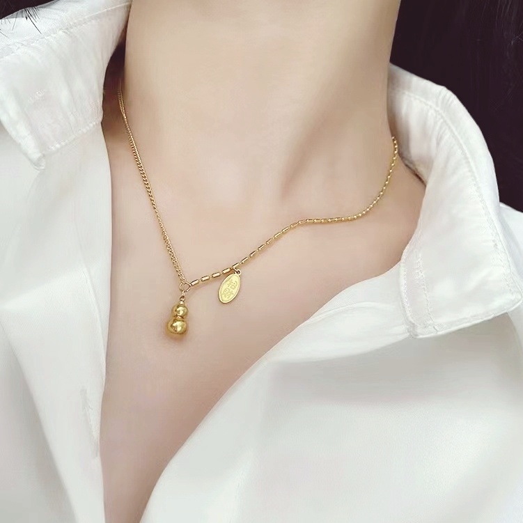 Dây chuyền titan nữ mặt hồ lô may mắn mặt chữ cá tính không đen gỉ