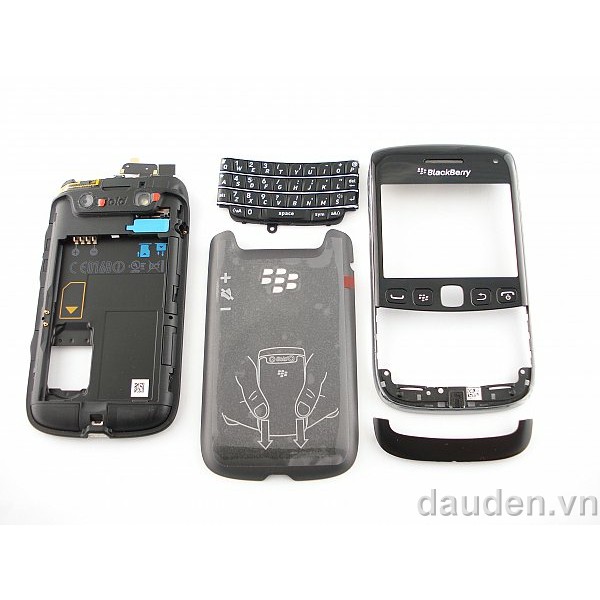 vỏ blackberry 9790 zin(2 màu trắng và đen)