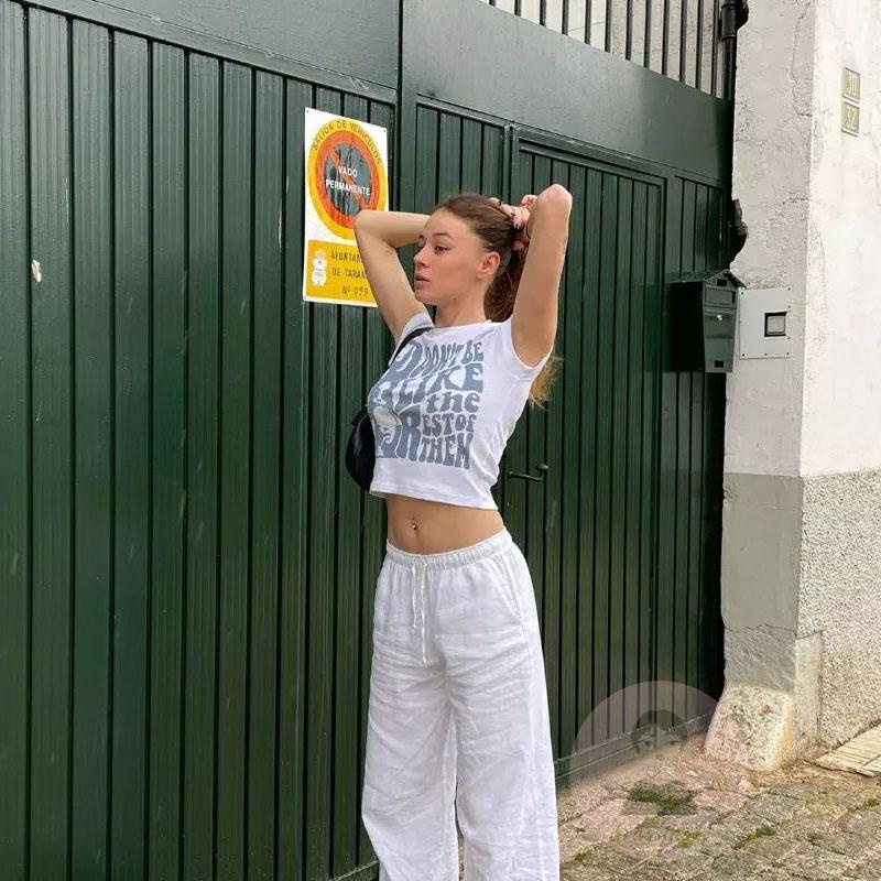 Áo Thun Tay Ngắn Cổ Tròn In Họa Tiết Hoạt Hình Thời Trang Mùa Hè Cho Nữ