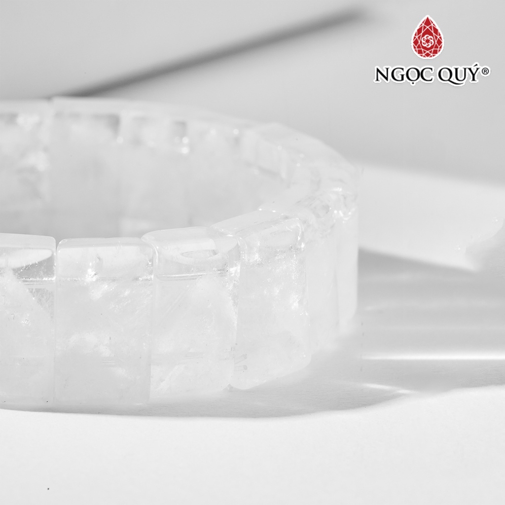 Vòng tay TA ưu linh trắng bản vuông - Ngọc Quý