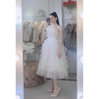 ĐẦM CÚP NGỰC TẦNG