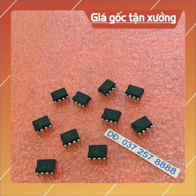 . IC nguồn LNK564 (2 chiếc ) ..